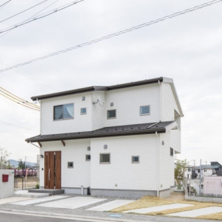 東広島市　T様　機能性まで工夫した家で、子育てを存分に楽しむ